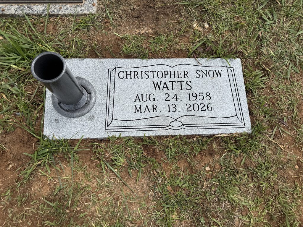Single Grey Flat Marker with Vase Assembly